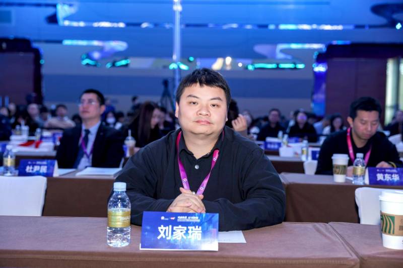 面对行业转型困局，如何通过金融与技术工具实现逆势增长？