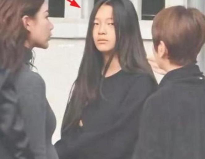  从评论区正面交锋到柳絮吐槽：马筱梅回京事件的舆情演变深度复盘 娱乐新闻