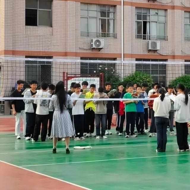  技术视角下的青春学习力：南溪四中学子晨读模式深度剖析 教育招生