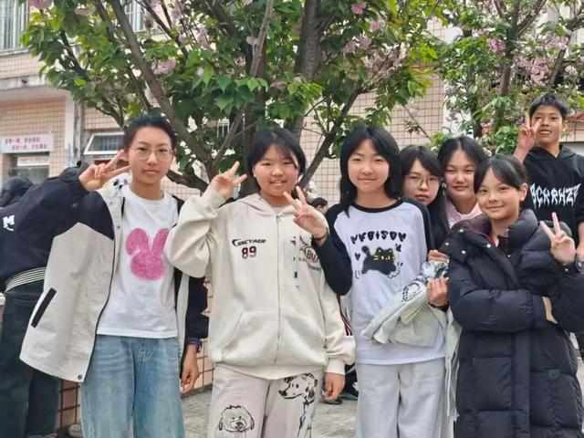  技术视角下的青春学习力：南溪四中学子晨读模式深度剖析 教育招生