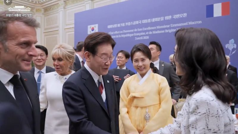  【深度拆解】李富真国宴着装：职业化穿搭背后的女性领导力哲学 企业服务