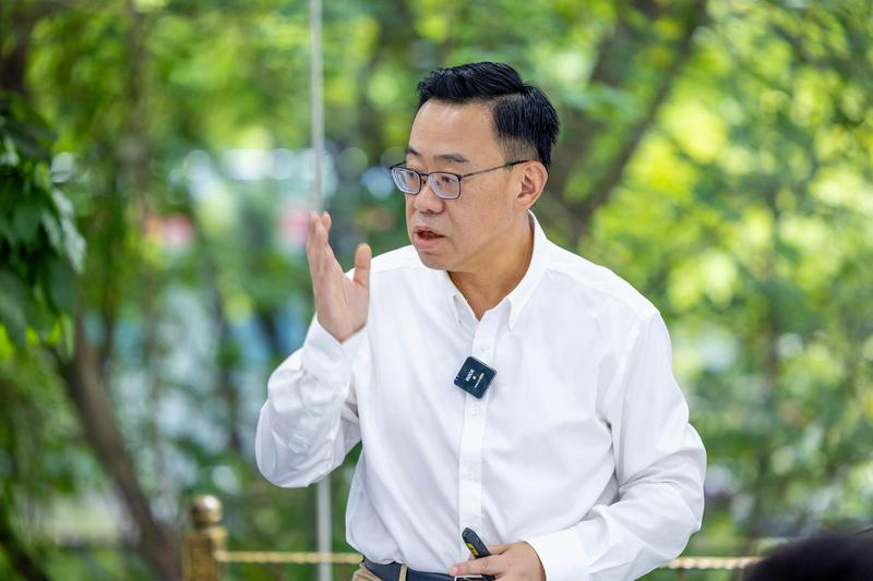  珀莱雅八年高增长终结：技术视角拆解主品牌失速底层逻辑 股票财经