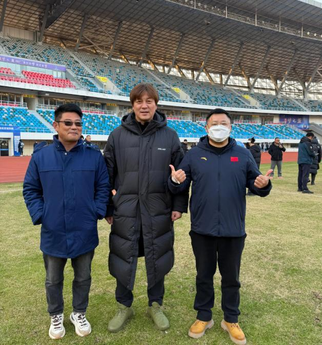 从禁区杀手到青训教练：张玉宁足球人生的底层技术复盘 体育新闻