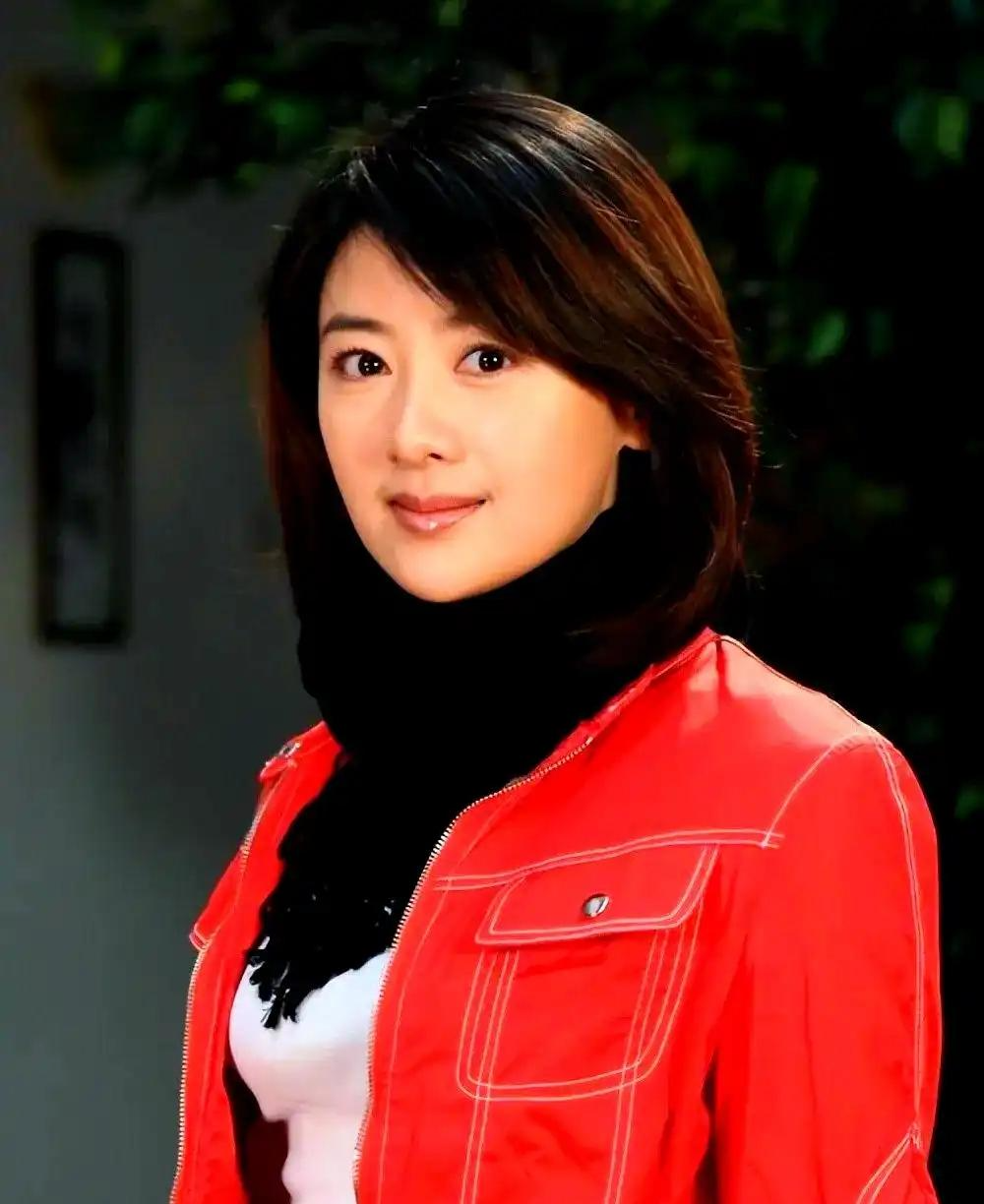  离婚带娃后遇见小六岁男人：中年女人的二次心动有多难 情感心理